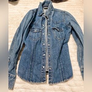 Used Arizona Blue Jean Size Medium Jacket